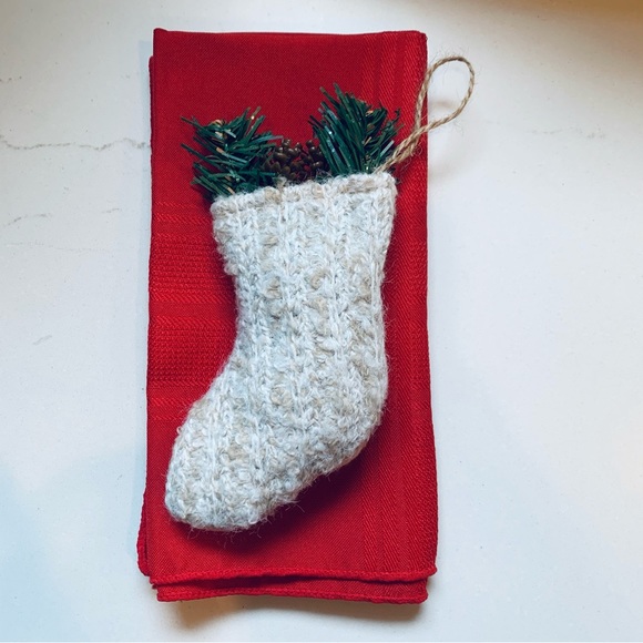 Other - 12 Red 17" x 17" Napkin Set